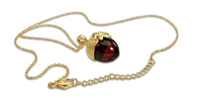 Apzeltīts kulons ar dzintaru “Ozolzīle”