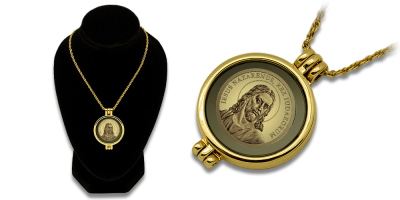 Medaljons ar zelta monētu “Jēzus Kristus”